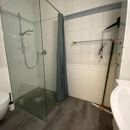 Апартаменты Wohlfuehlwohnung Bei Der Weser - Terrasse - 7 P *