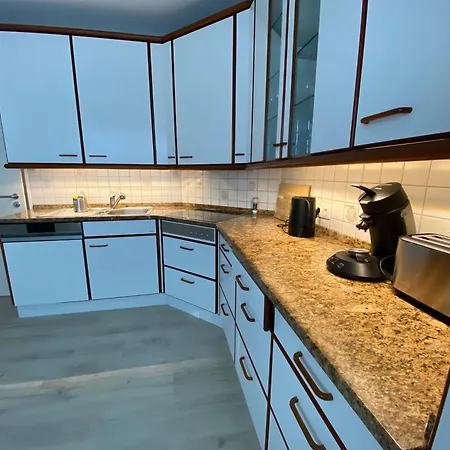 Апартаменты Wohlfuehlwohnung Bei Der Weser - Terrasse - 7 P Бремен